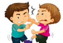 मुलांमध्ये क्षुल्लक कारणावरून हाणामारी..