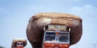 खालापूर टोलनाक्यावर पनवेल आरटीओची कारवाई..