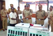 गहाळ झालेले १० लाखांचे मोबाईल केले परत..