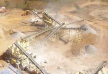 कृषी विद्यापीठाच्या जागेवरील अनधिकृत बांधकामे हटवली